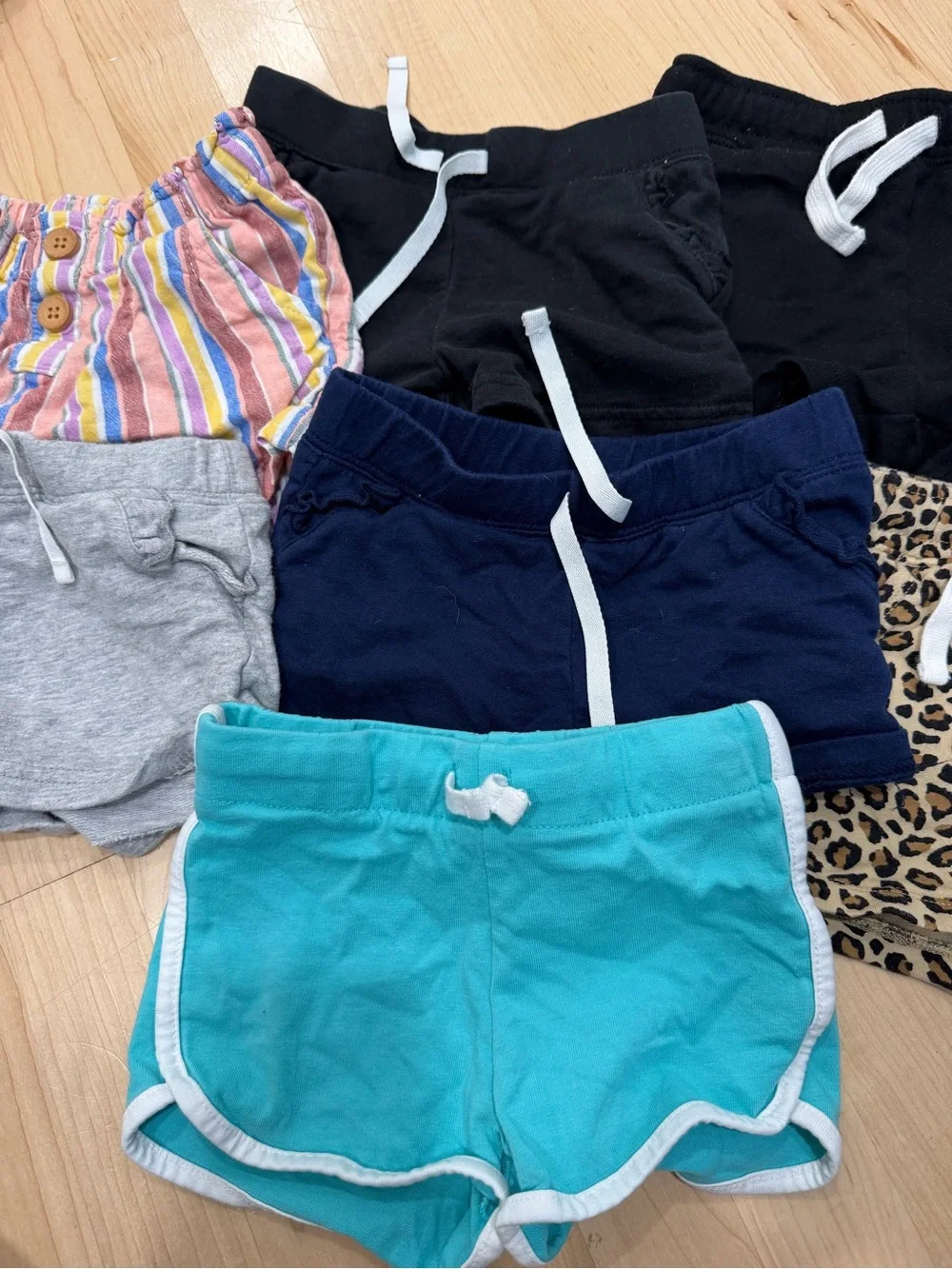 Large set of Toddler Shorts - Girl
